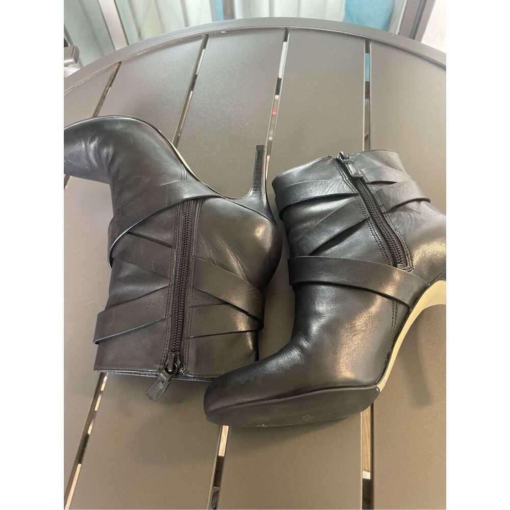 Coke Haan  Leather Stilleto mid ankle booties Black Size 6 B - Picture 13 of 15